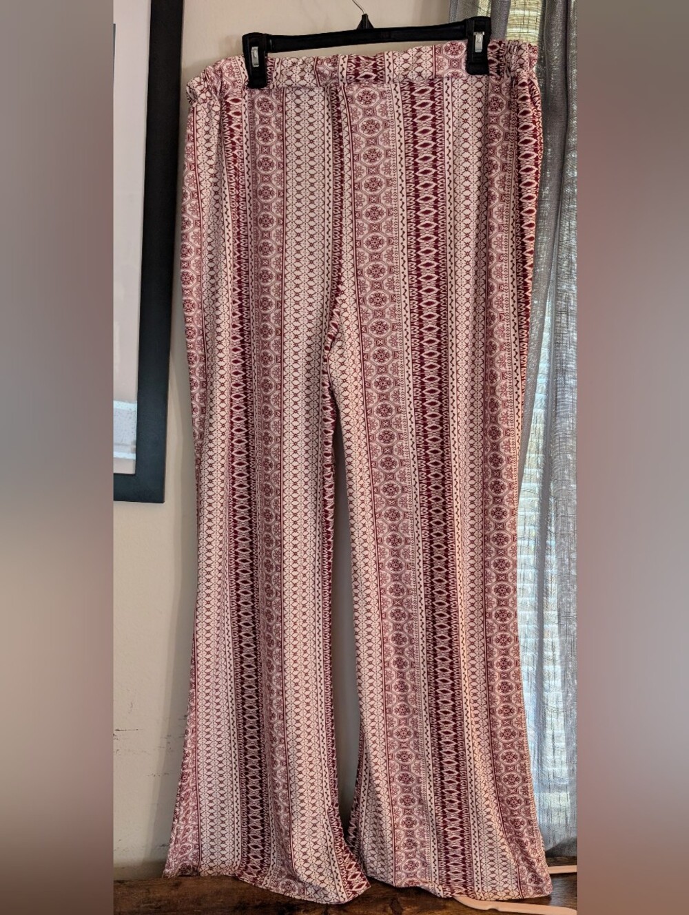 Fashion Nova Wide Leg Printed Red and Cream Pants Soft Size 3X
